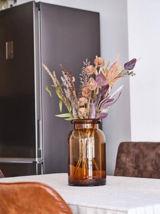 Hugo By The Harbor, Light-filled And Centrally Located - Free Parking Appartement Oostende